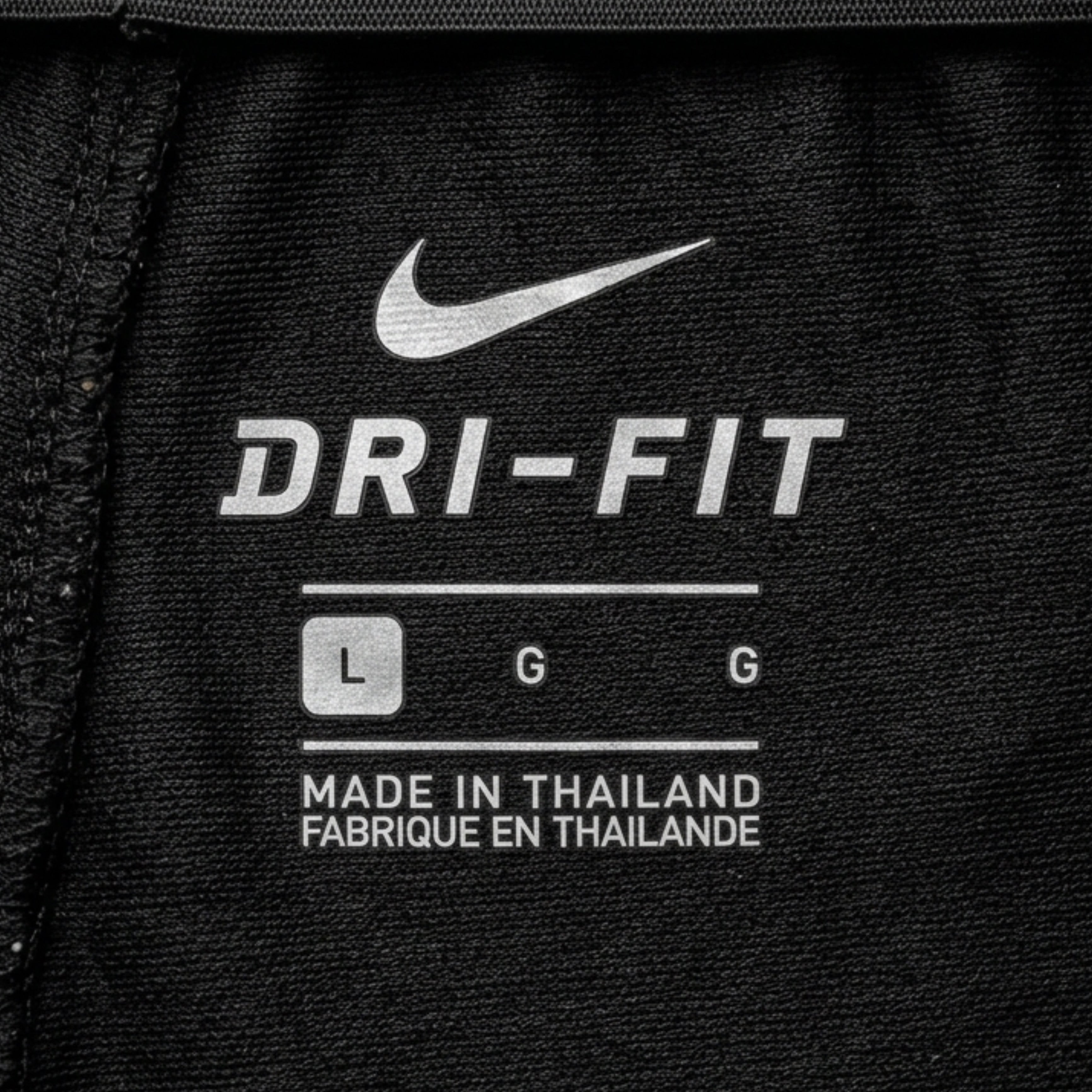 Clean Nike Shorts Black (L) 657 Vintage