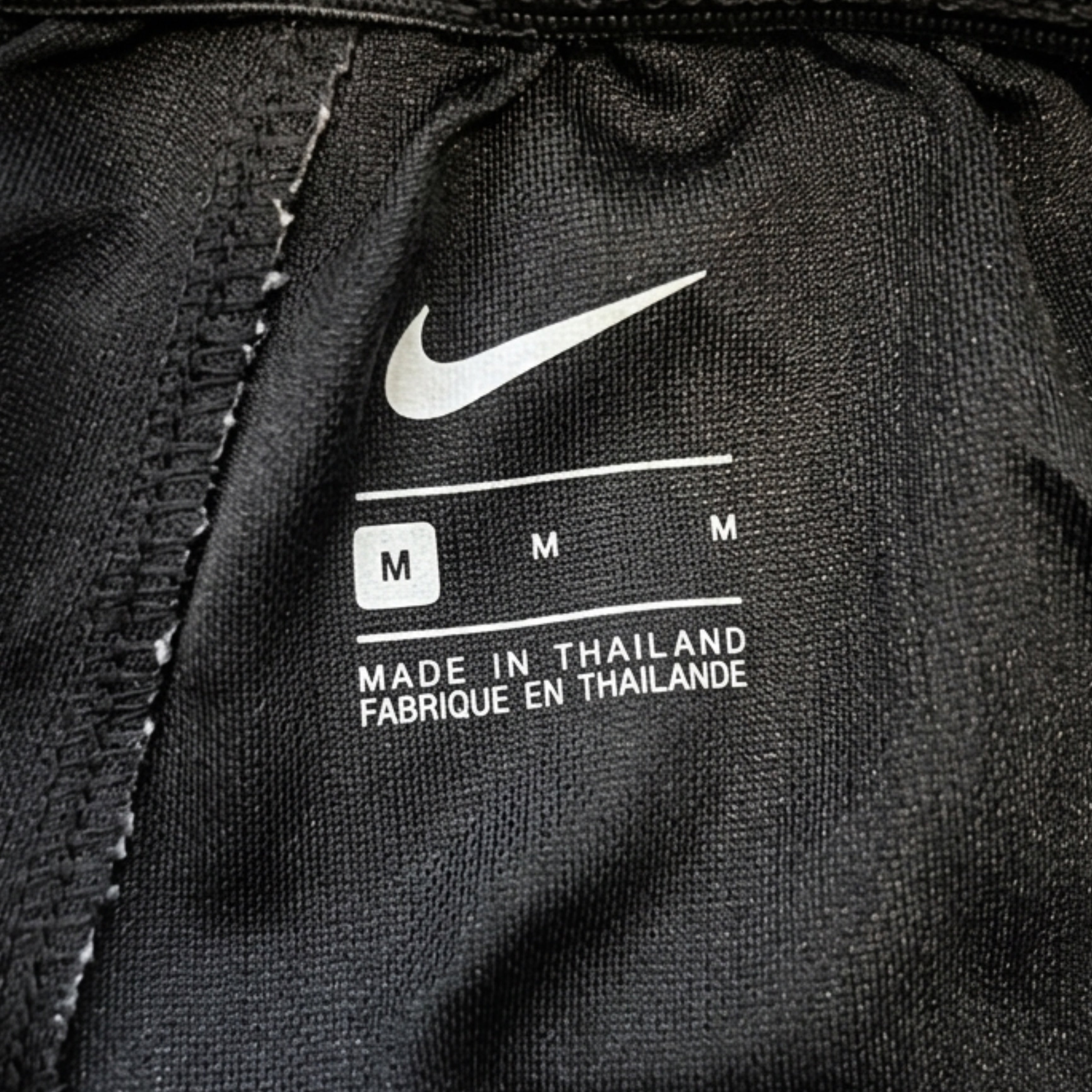Y2K Nike Shorts (M) 657 Vintage